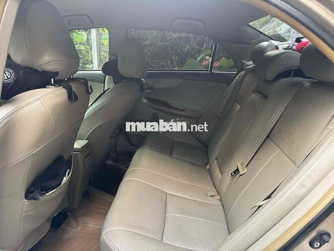 Toyota Corolla Altis 2010 1.8G MT - 200000 km