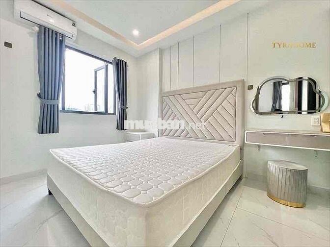 CHO THUÊ CĂN HỘ BAN CÔNG THANG MÁY FULL NỘI THẤT GIÁ RẺ *** T5