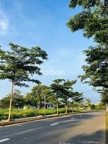 Bán 2 lô liền kề 167m² ngang 8m dài 22m chỉ 1 tỷ 400 triệu còn thương 