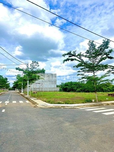 Bán 2 lô liền kề 167m² ngang 8m dài 22m chỉ 1 tỷ 400 triệu còn thương 