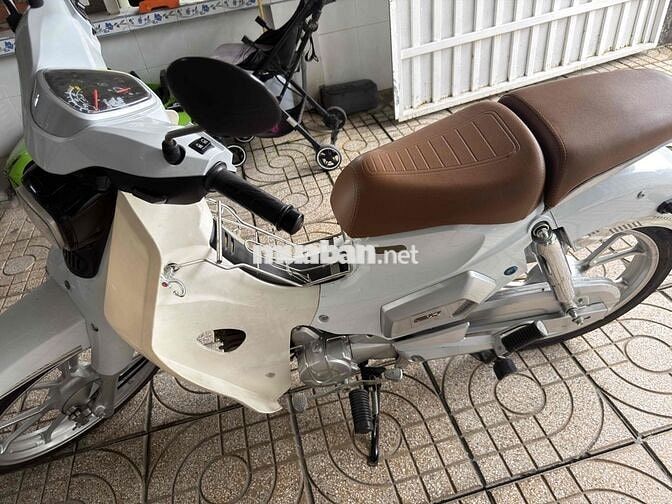 Honda Super Cub 50cc 2025 Trắng 2444 km