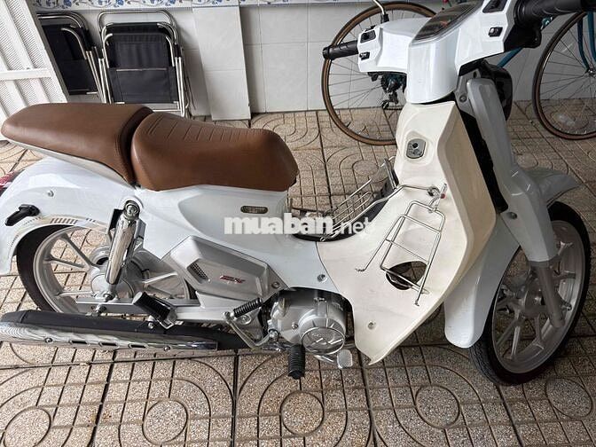 Honda Super Cub 50cc 2025 Trắng 2444 km