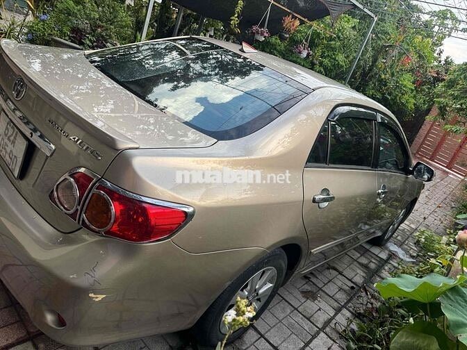 Toyota Corolla Altis 2010 1.8G MT - 200000 km