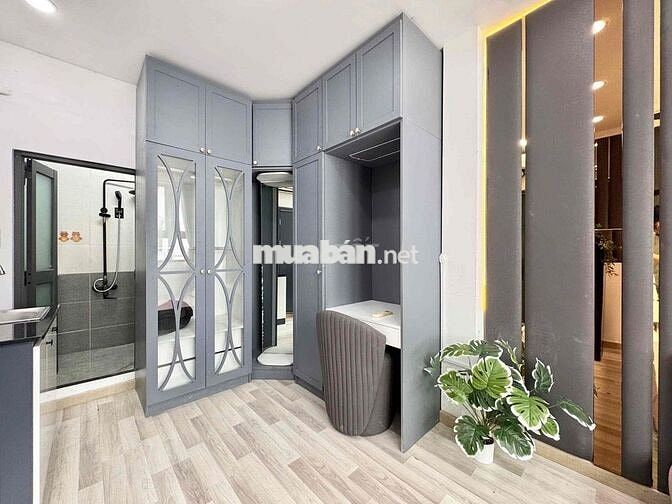 CHO THUÊ PHÒNG CỬA SỔ LỚN GIÁ RẺ FULL NỘI THẤT MẶT TIỀN BÙI VIỆN Q1