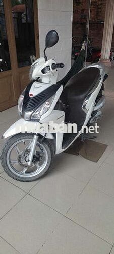Honda Vision 2015 màu Trắng