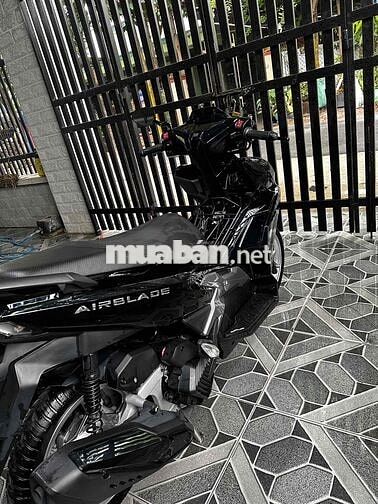 Honda Air Blade 160 2025 Đen 5039 km