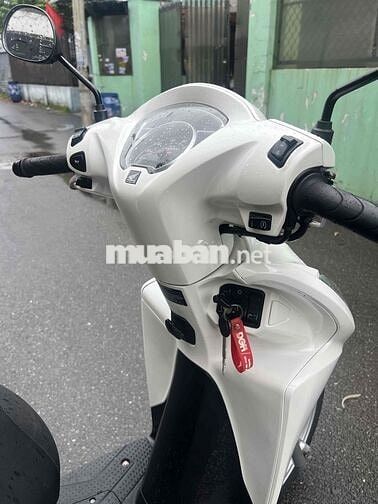 Honda Vision 2022 Trắng Đã qua sử dụng