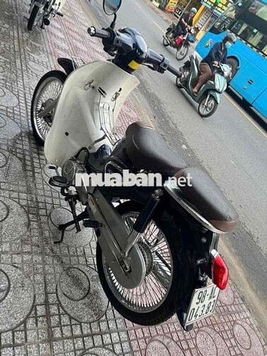 Honda Cub 50cc Xanh trắng