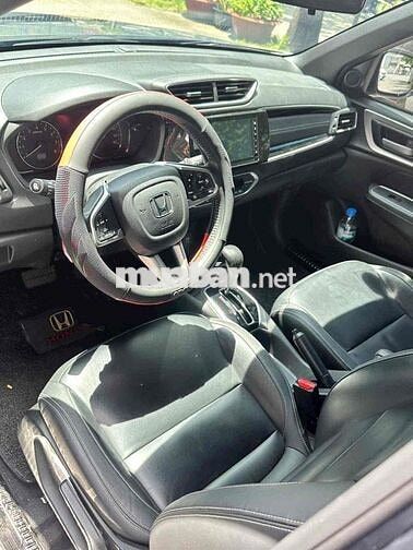 Honda BR-V L Nhập 2023 Màu Xám