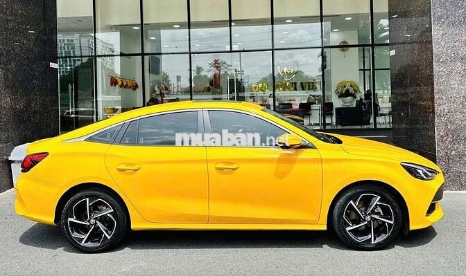 MG MG5 Luxury sx 2022 Vàng - ĐK tháng 08/2023