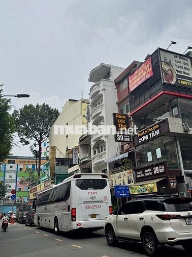 Cho thuê Góc 2 MT 355 sư vạn hạnh Q10 ,4x18m, 5 tầng , 90 tr
