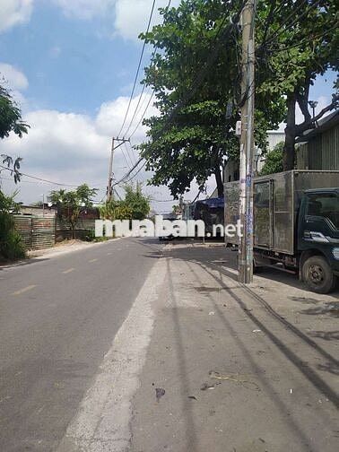 nhà tạm mặt tiền kinh chung uon vla