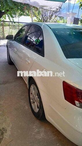 Hyundai Sonata 2009 Trắng