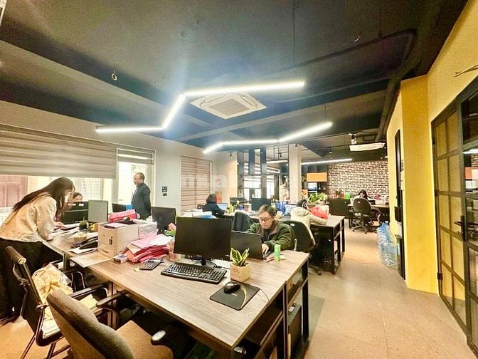 BÁN NHÀ PHÂN LÔ TRUNG HOÀ_Ô TÔ_100m 5 TẦNG THANG MÁY_NỘI THẤT ĐẸP