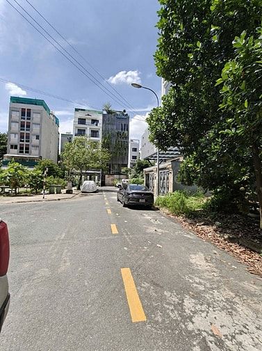 Bán nhà khu Huy Hoàng Thạnh Mỹ Lợi, dt 8x20m, 4 tầng, giá 42,4 tỷ