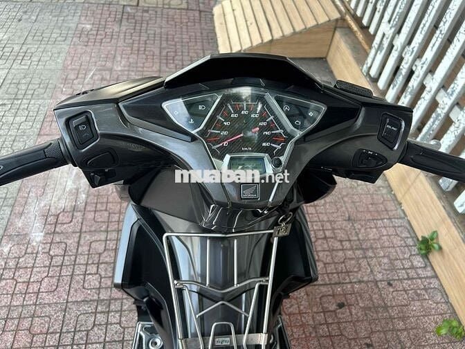 Honda AB Led 125fi zin êm  sạch đẹp chính chủ