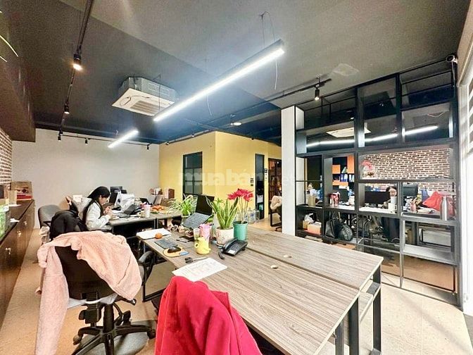 BÁN NHÀ PHÂN LÔ TRUNG HOÀ_Ô TÔ_100m 5 TẦNG THANG MÁY_NỘI THẤT ĐẸP