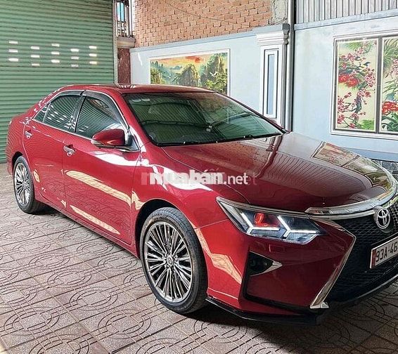 Toyota Camry 2015 Form mới Đỏ
