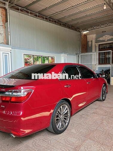 Toyota Camry 2015 Form mới Đỏ