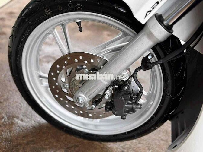 Honda SH 125 ABS Trắng