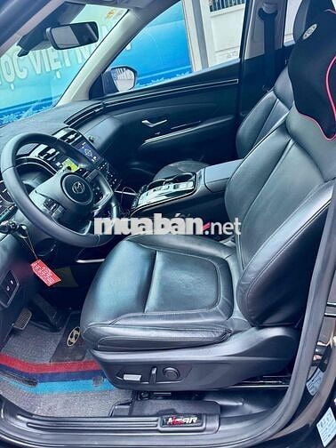 Hyundai Tucson 2022 Dầu 4800 km Đen