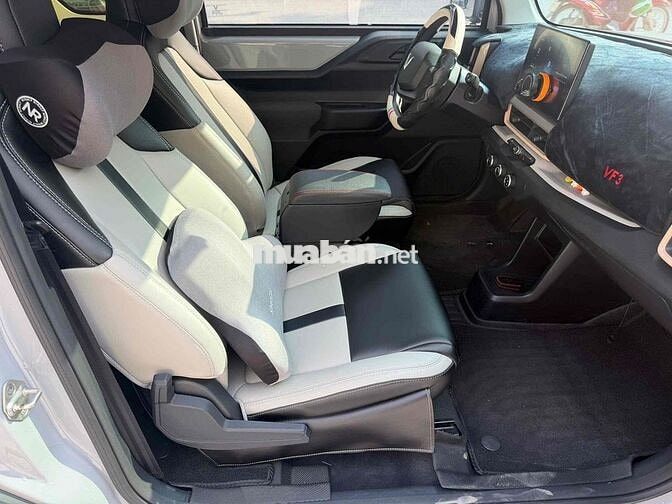 Xe ô tô điện VinFast VF3 Xám