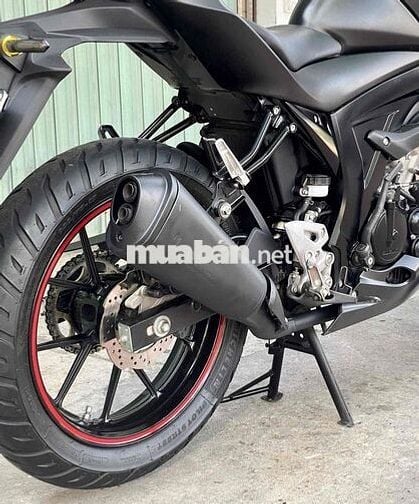 Suzuki GSX-S150 2018 bao kí giấy