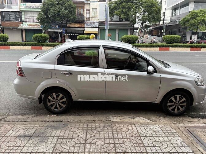Chevrolet Gentra Bạc Số sàn