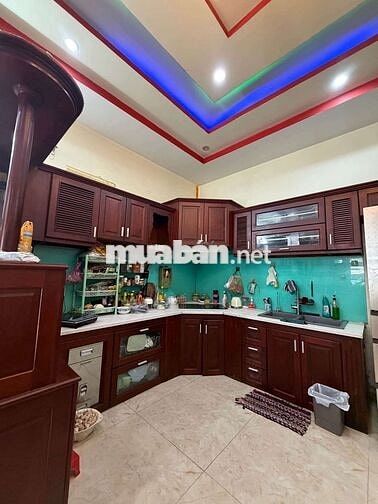 GẤP-Nhà ngay Aeon Mall Tân Phú, 4 tầng, 6x17, hẻm xe tải tránh