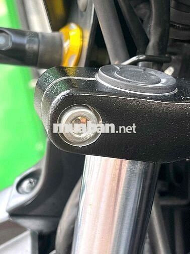 Suzuki GSX-S150 2018 bao kí giấy