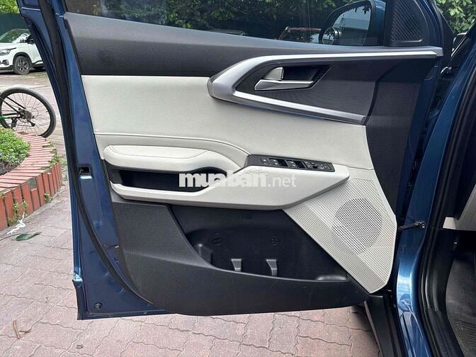 Kia Caren 2022 Luxury