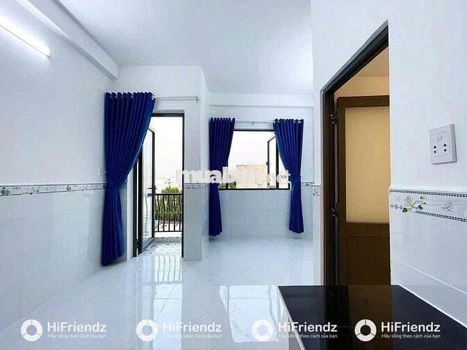 STUDIO BAN CÔNG - CỬA SỔ TRỜI - THOÁNG MÁT - NGAY GẦN NGÃ TƯ BỐN XÃ