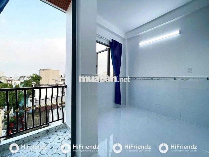 STUDIO BAN CÔNG - CỬA SỔ TRỜI - THOÁNG MÁT - NGAY GẦN NGÃ TƯ BỐN XÃ
