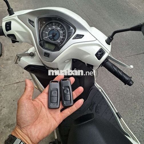 Honda Lead 4val 2025 Trắng 6000 km