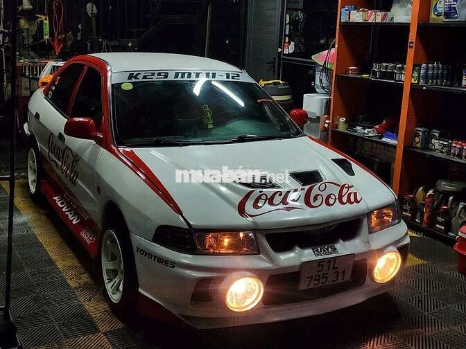 Mitsubishi Lancer 2000 Evo IV