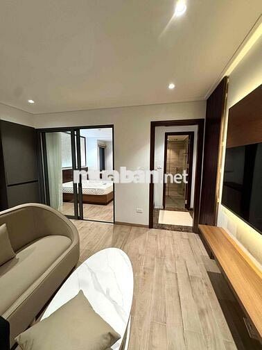 Hàng Mới Lên 🔥 1PN Q1 – Cách Takashimaya Và Metro Bến Thành Chỉ 5 phút