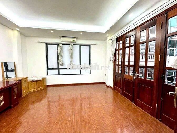 Lô góc Vương Thừa Vũ - Ô Tô tránh - Ngõ thông bàn cờ - Kinh doanh đỉnh