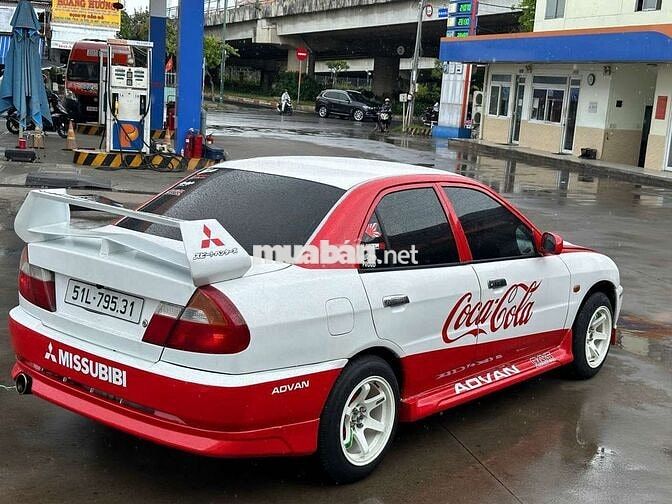 Mitsubishi Lancer 2000 Evo IV