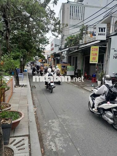 vị trí kinh doanh- đường mạc thiên tích