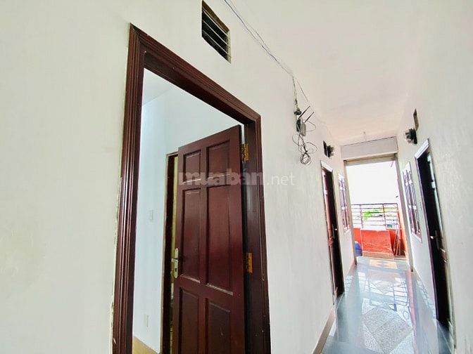 Cho thuê 21p khách sạn mặt tiền QL 22 cách Hufflit 100m