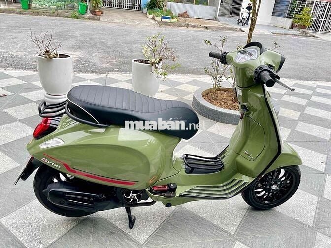 Piaggio Vespa Sprint 2024 Xanh rêu 4000km
