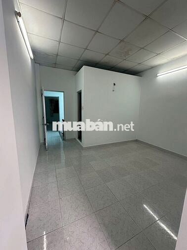 Nhà nguyên căn 4x20 1 lầu đúc 3PN mới gần AEON