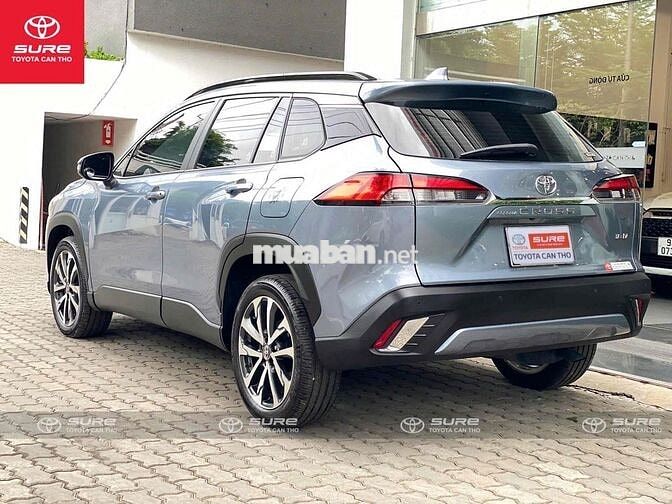 Toyota Corolla Cross 2022 1.8V LH em có giá tốt ạ