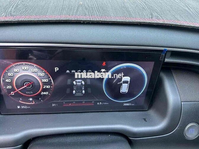 Hyundai Tucson 2023 1.6 Turbo Đỏ