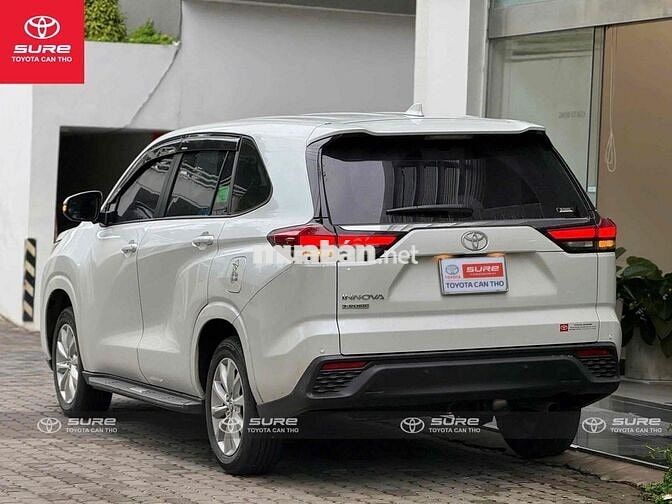 Toyota Innova Cross 2024 CVT 15.000 km siêu mới