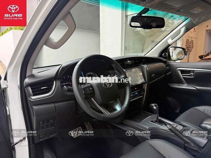 Toyota Fortuner G AT 2023 Trắng ngọc trai HÃNG