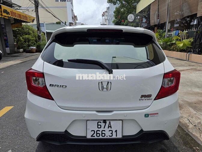 Honda Brio RS Trắng