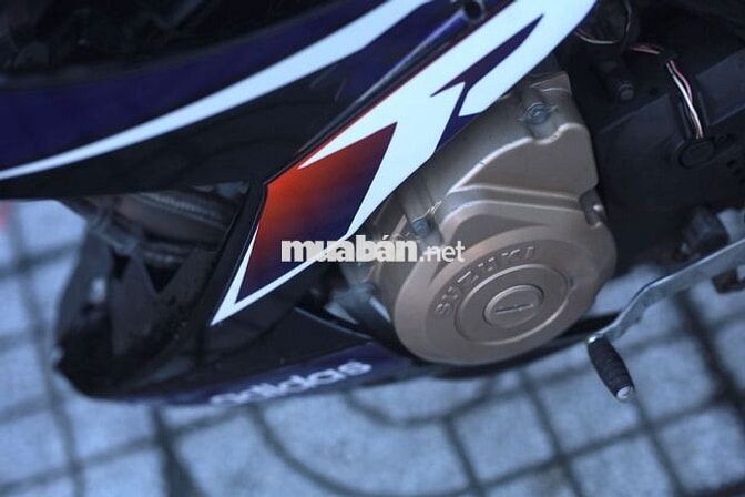 Suzuki Raider R150 Đen Tím Trắng