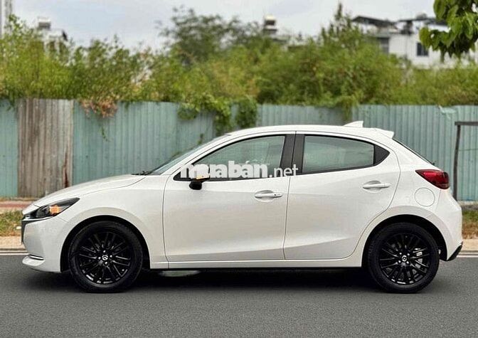 Mazda 2 Hatchback 2023 Trắng 40000 km