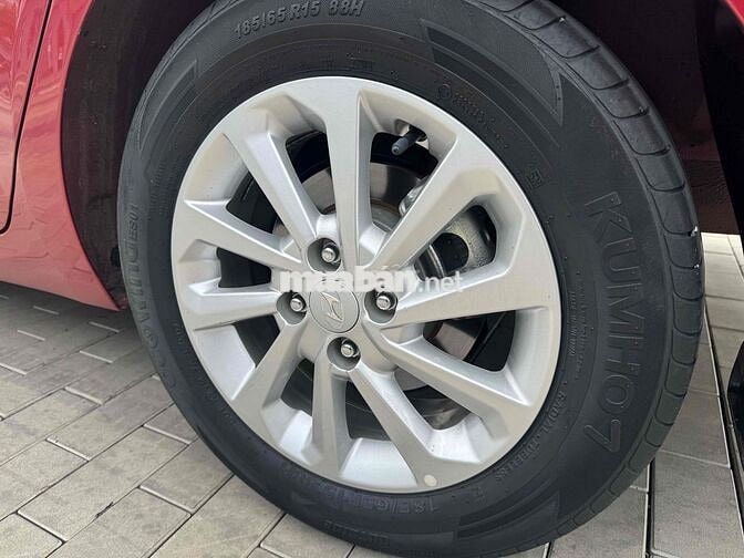 Hyundai Accent Đỏ 56.584 km